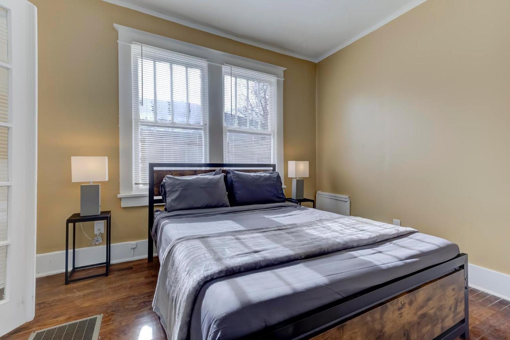 Charming Cooper-Young Flat In The Heart Of Memphis Extérieur photo