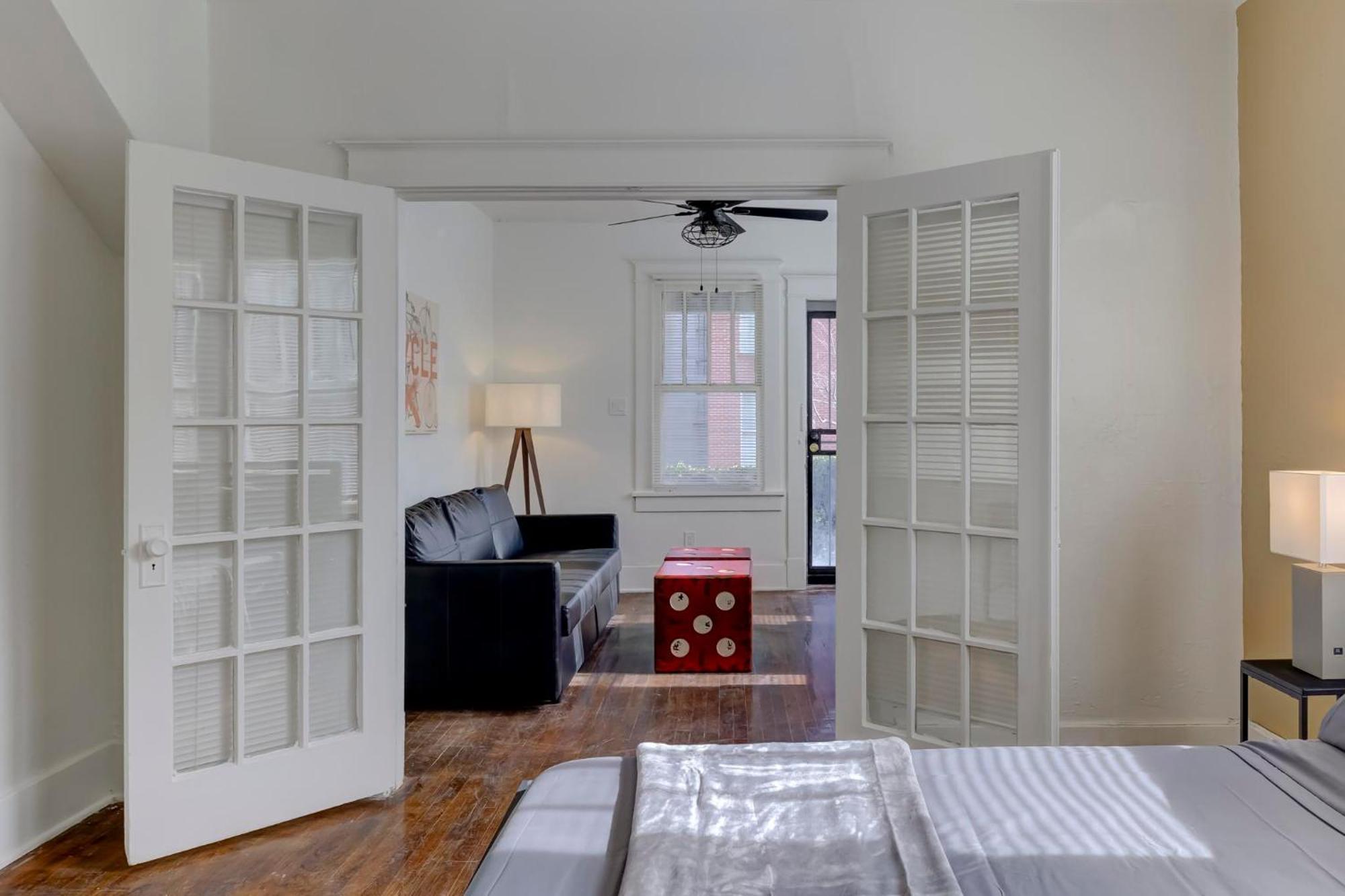 Charming Cooper-Young Flat In The Heart Of Memphis Extérieur photo